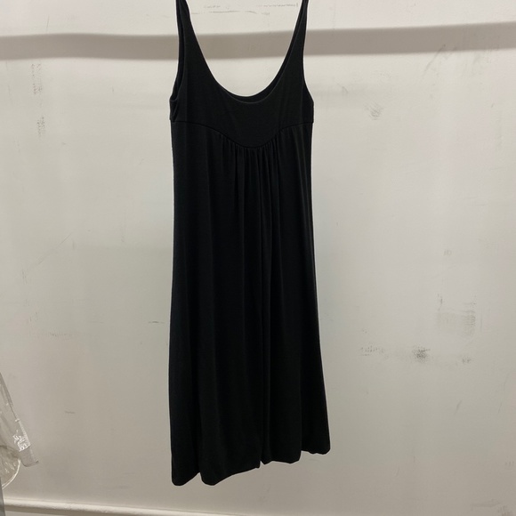 Spaghetti strap Black dress - Picture 2 of 3